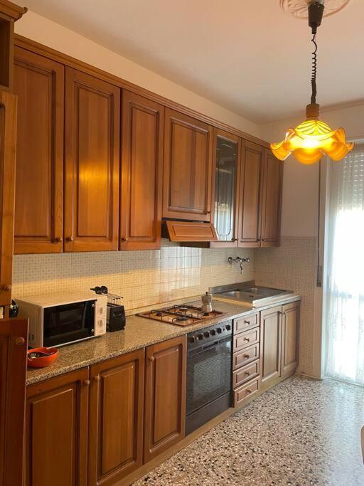 Iris Hosting Appartamenti Per Famiglie Favaro Veneto Exterior foto